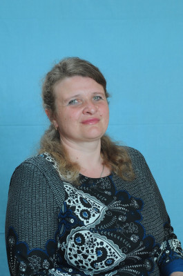 Заведующий Черешнева Ирина Геннадьевна